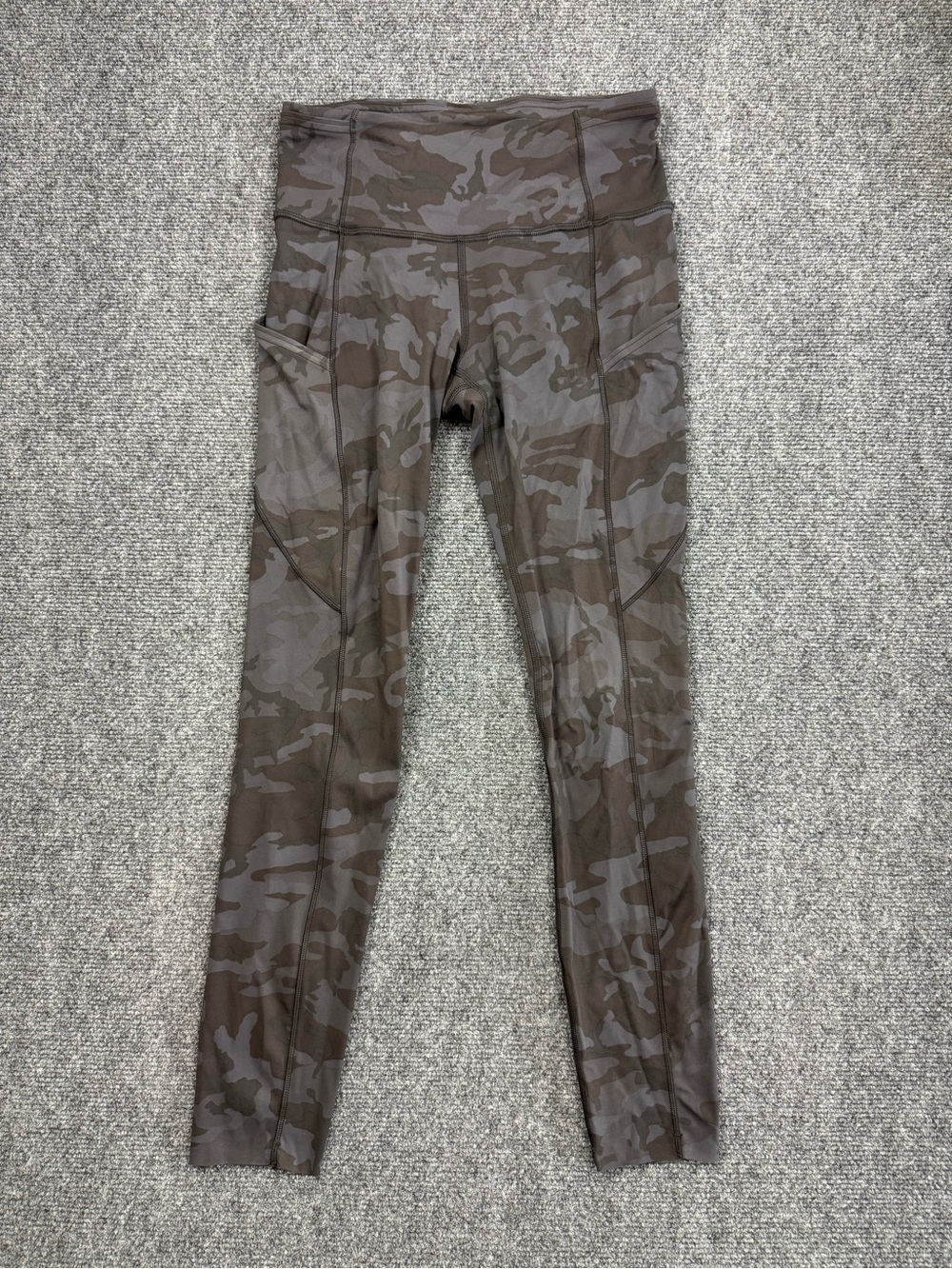 Lululemon  Leggings Camo Pockets Womens Size 4 Gray Brown